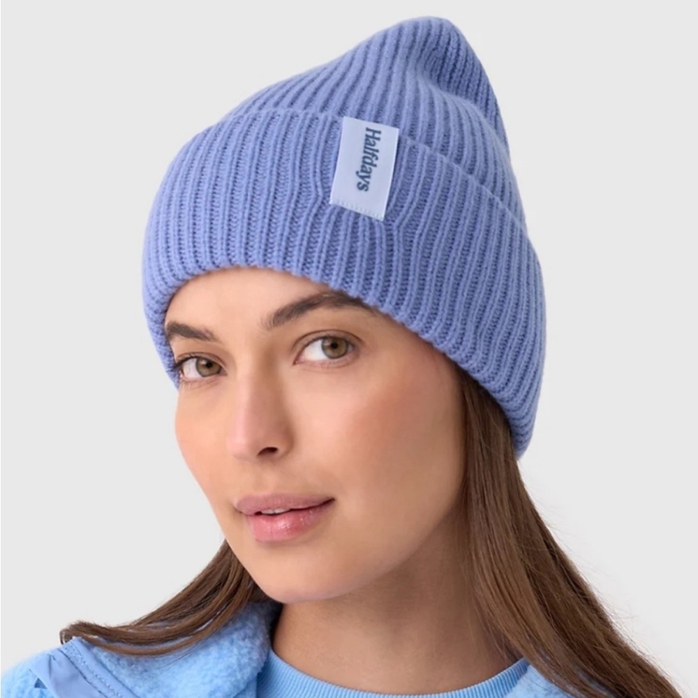 Halfdays merino wool beanie